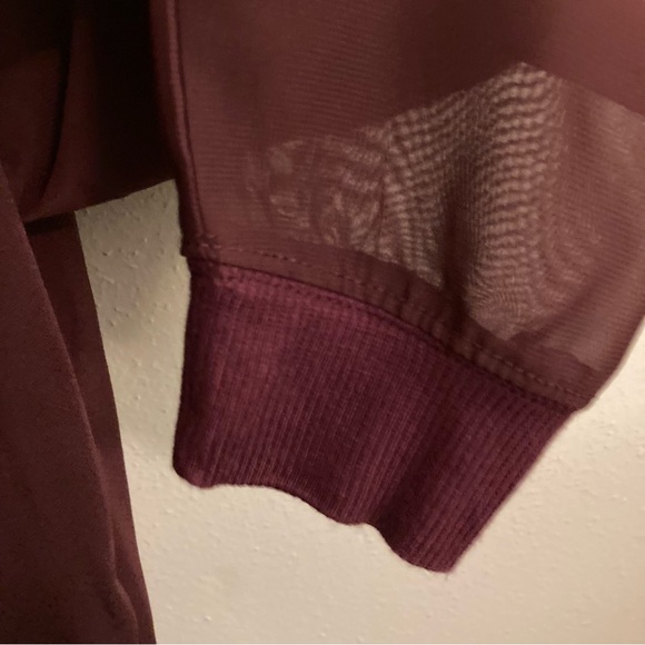NEW Attention Burgundy Sheer Long Sleeve Sweater Womens Valentines Top Large - Picture 11 of 17